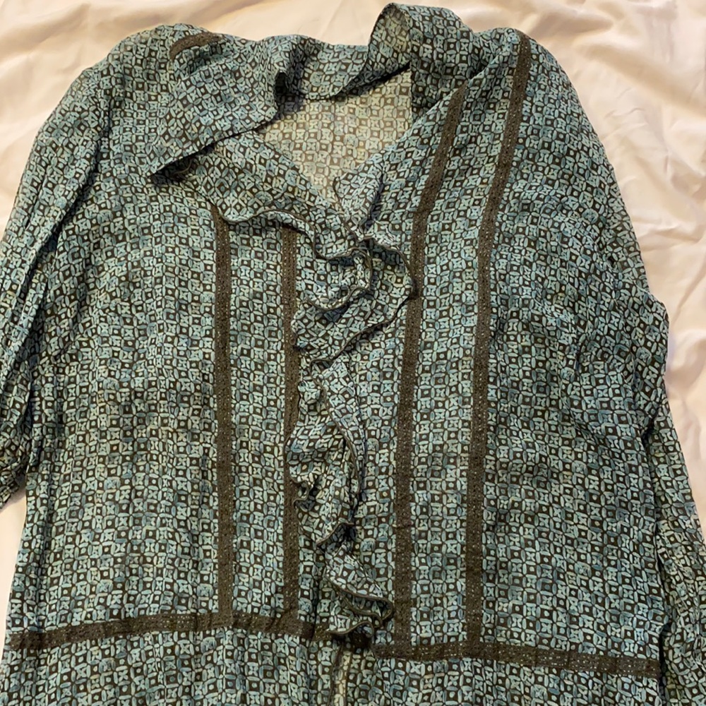 Long sleeve blouse